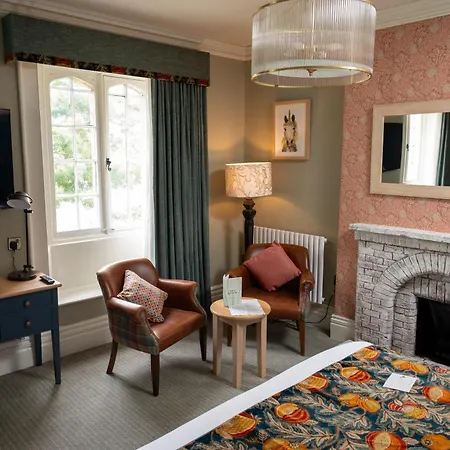 The Royal By Chef & Brewer Collection Bristol