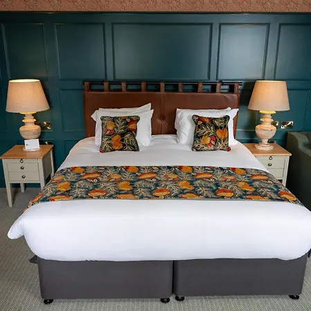 The Royal By Chef & Brewer Collection Bristol