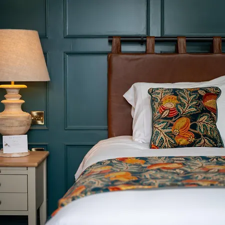 The Royal By Chef & Brewer Collection 4* Bristol