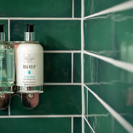 The Royal By Chef & Brewer Collection 호텔 4*