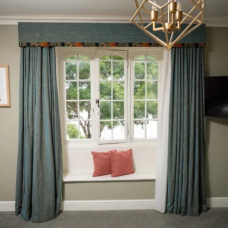 The Royal By Chef & Brewer Collection Hotel
