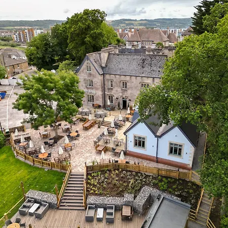The Royal By Chef & Brewer Collection Hotel 4*